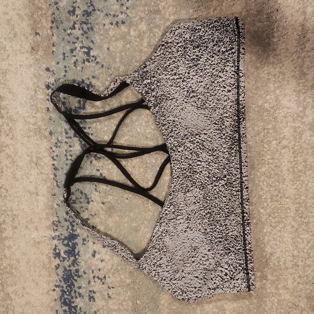 122)Lululemon Sport Bra